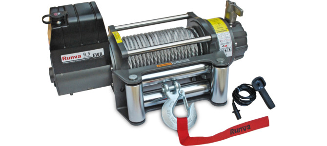 Лебёдка электрическая 12V Runva 9500 lbs 4350 кг (влагозащищенная)