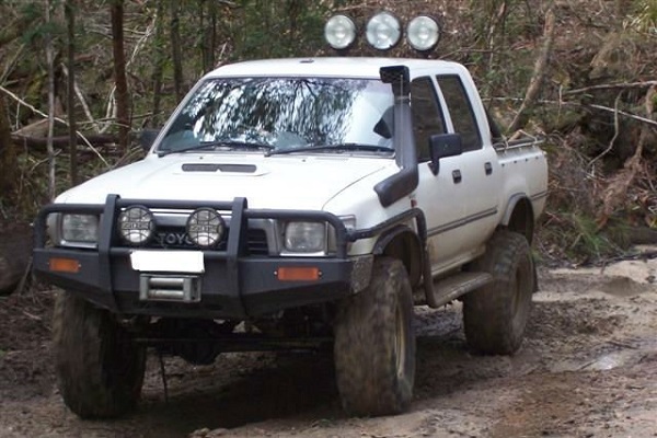Шноркель Toyota Hilux 106 